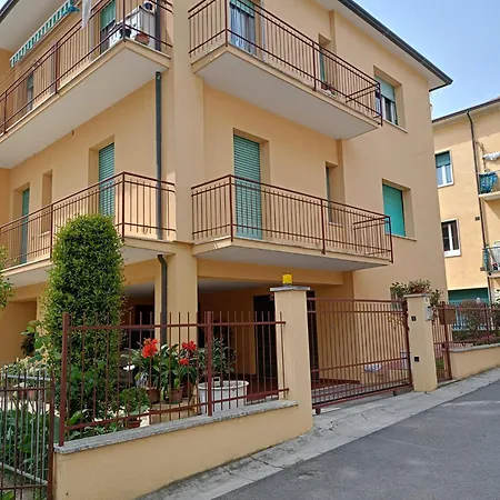 Se069 - Senigallia, Ampio Quadrilocale Comodo Ai Servizi Apartmán